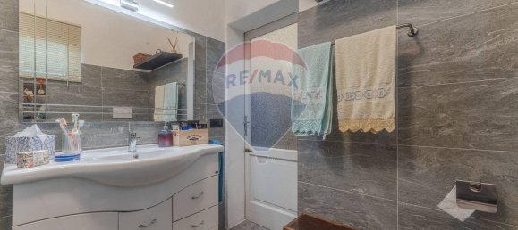 4 rooms Apartment in Seriate, Italy No. 283685 15