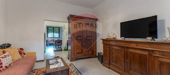 4 rooms Apartment in Seriate, Italy No. 283685 8