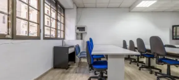 61m² Commercial property in Granada, Spain No. 181193 4