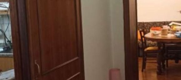 5-Zimmer Wohnung in Prato, Italy, Nr. 51002 13