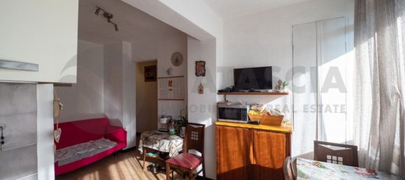 7 rooms House in Rufina, Italy No. 199600 6