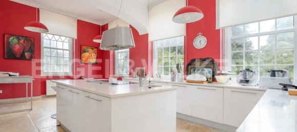 7 bedrooms Castles in Lisbon, Portugal No. 50292 48