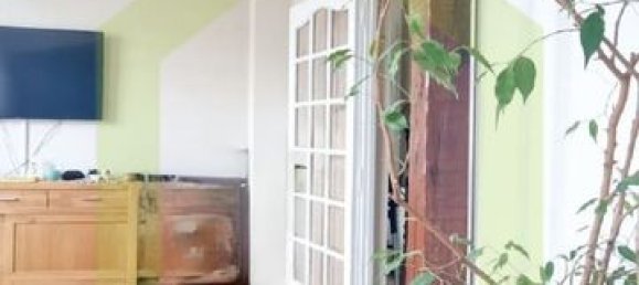 Casa de 5 dormitorios en Sarcelles, France No. 285748 5