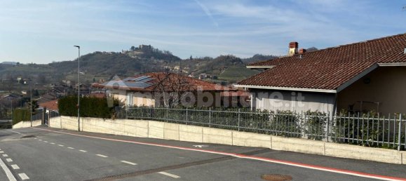 3 bedrooms Villa in Monticello d'Alba, Italy No. 157211 10