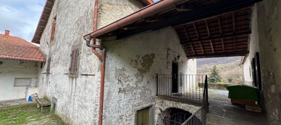4 rooms House in Pontremoli, Italy No. 142842 2