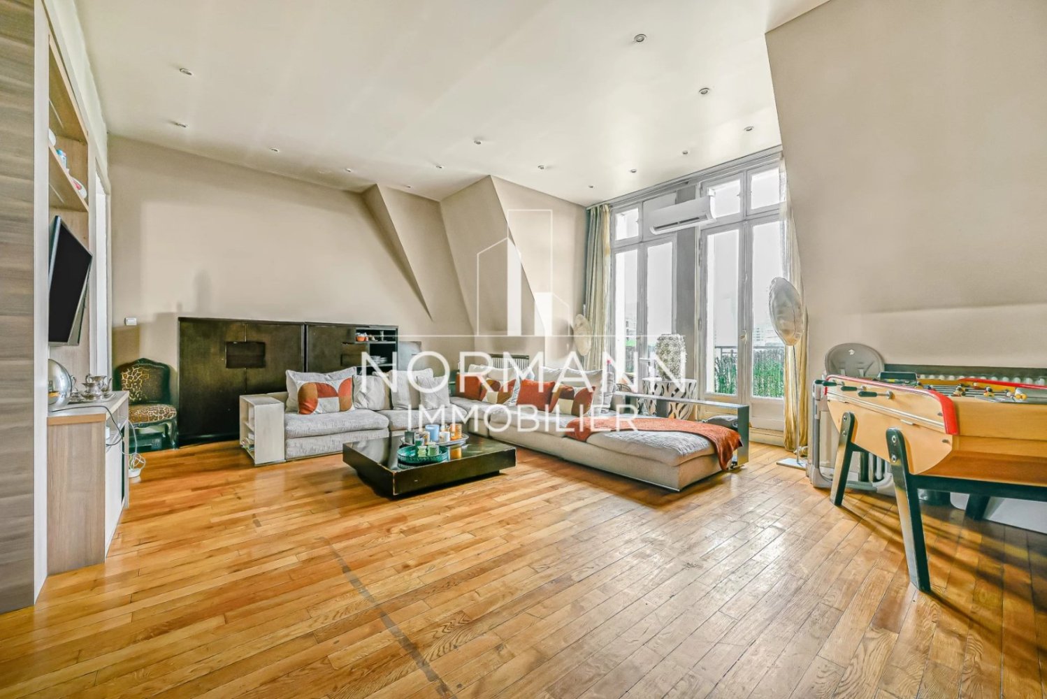 Apartamento T4 em Neuilly-sur-Seine, France N.º 347276