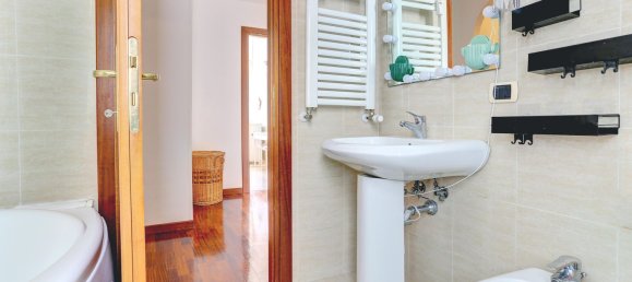 3 bedrooms Apartment in Rome, Italy No. 321589 7