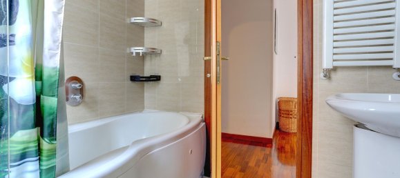 3 bedrooms Apartment in Rome, Italy No. 321589 6