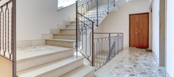 3 bedrooms Apartment in Rome, Italy No. 321589 9