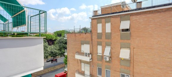 3 bedrooms Apartment in Rome, Italy No. 321589 20