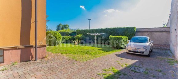 2 bedrooms Apartment in Milan, Italy No. 354519 2