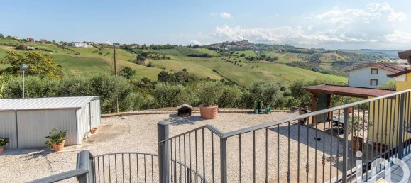 Дом с 4 спальнями в Сант Эльпидио а Маре, Италия № 317132 31