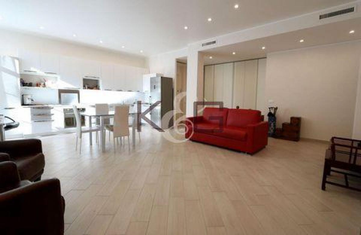 Estudio en el condominio en Menton, France No. 5438