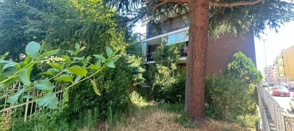 3 bedrooms Apartment in Vercelli, Italy No. 338983 16