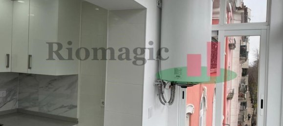 Studio in Lisbon, Portugal, Nr. 151929 9