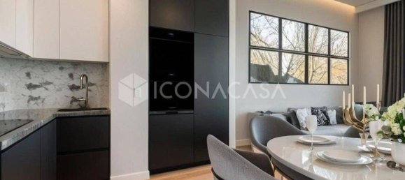 Квартира с 3 комнатами в Монца, Италия № 275378 9