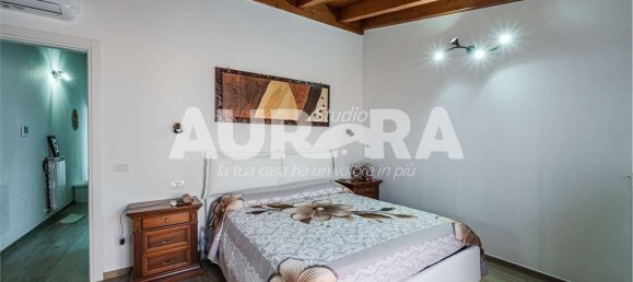 5 Schlafzimmer Haus in Ravarino, Italy, Nr. 381668 29