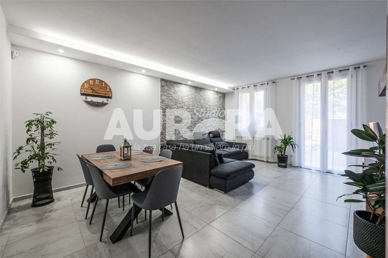 5 Schlafzimmer Haus in Ravarino, Italy, Nr. 381668