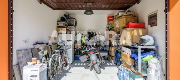 5 Schlafzimmer Haus in Ravarino, Italy, Nr. 381668 38