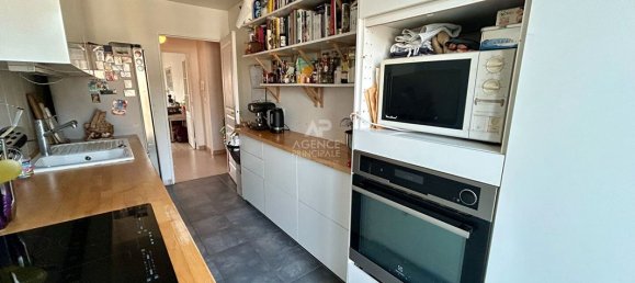 3 bedrooms Apartment in Poissy, France No. 168908 6
