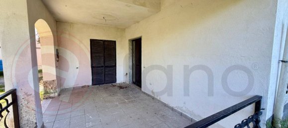 Casa de 8 divisões em Pico, Italy N.º 131708 10