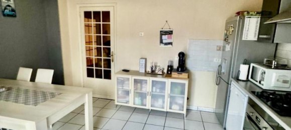 Apartamento de 5 habitaciónes en Le Chambon-Feugerolles, France No. 197909 11