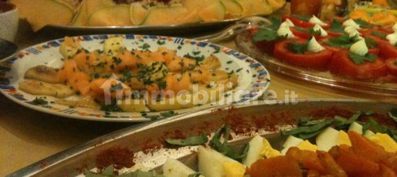 4 rooms Commercial property in Scandicci, Italy No. 143223 3