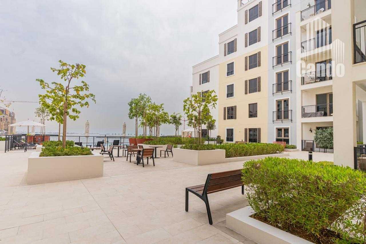 1 غرف نوم شقة في جميرا, UAE رقم 94111