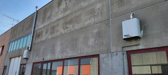 Entrepôt à Poggio Rusco, Italy 905m² No. 153802 11