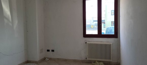 Entrepôt à Poggio Rusco, Italy 905m² No. 153802 16