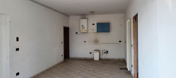 Entrepôt à Poggio Rusco, Italy 905m² No. 153802 20