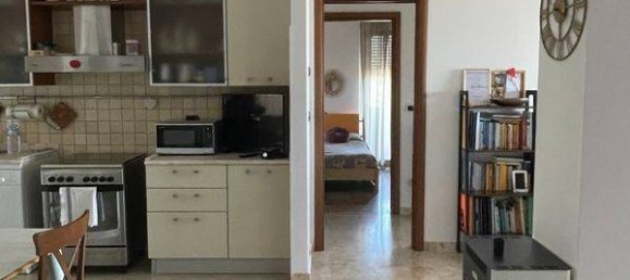 Квартира с 3 спальнями в Атри, Италия № 178241 14