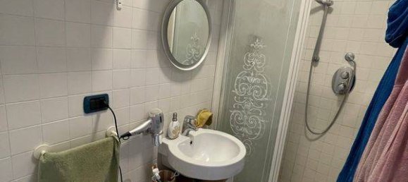 Квартира с 3 спальнями в Атри, Италия № 178241 33