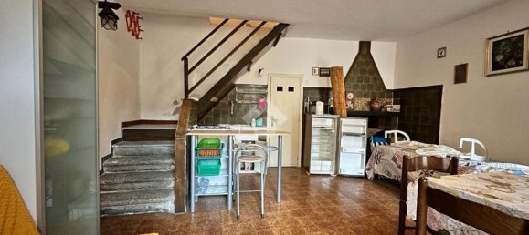 2 rooms Apartment in Piansano, Italy No. 108491 8