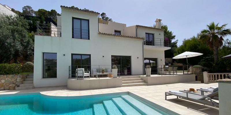 Villa de 4 dormitorios en Port D'andratx, Spain No. 287142