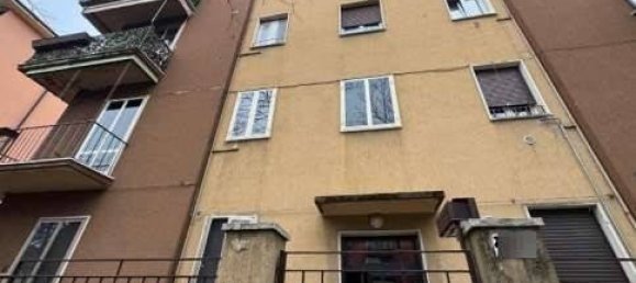 2 bedrooms Apartment in Verona, Italy No. 315487 2