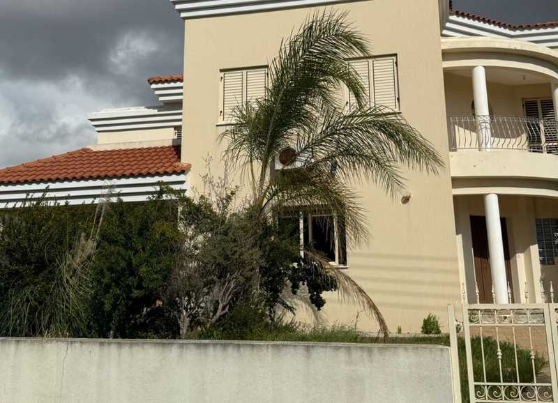 4 bedrooms Commercial property in Chloraka, Cyprus No. 20988