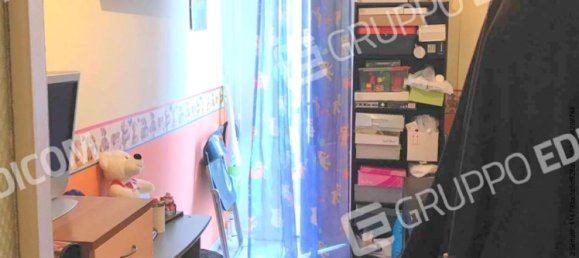 2-salle Appartement à Bari, Italy No. 259817 16