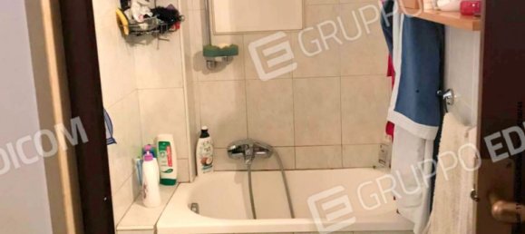 2-salle Appartement à Bari, Italy No. 259817 19