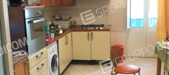 2-salle Appartement à Bari, Italy No. 259817 21