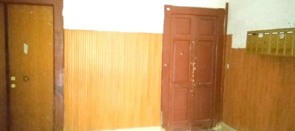 2-salle Appartement à Bari, Italy No. 259817 13