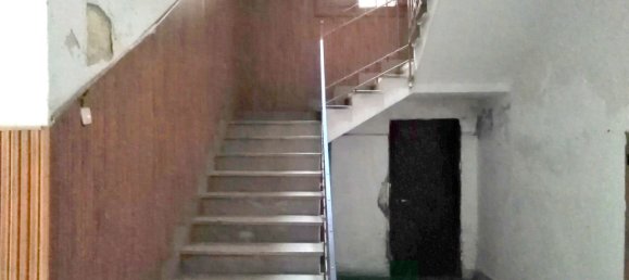 2-salle Appartement à Bari, Italy No. 259817 12