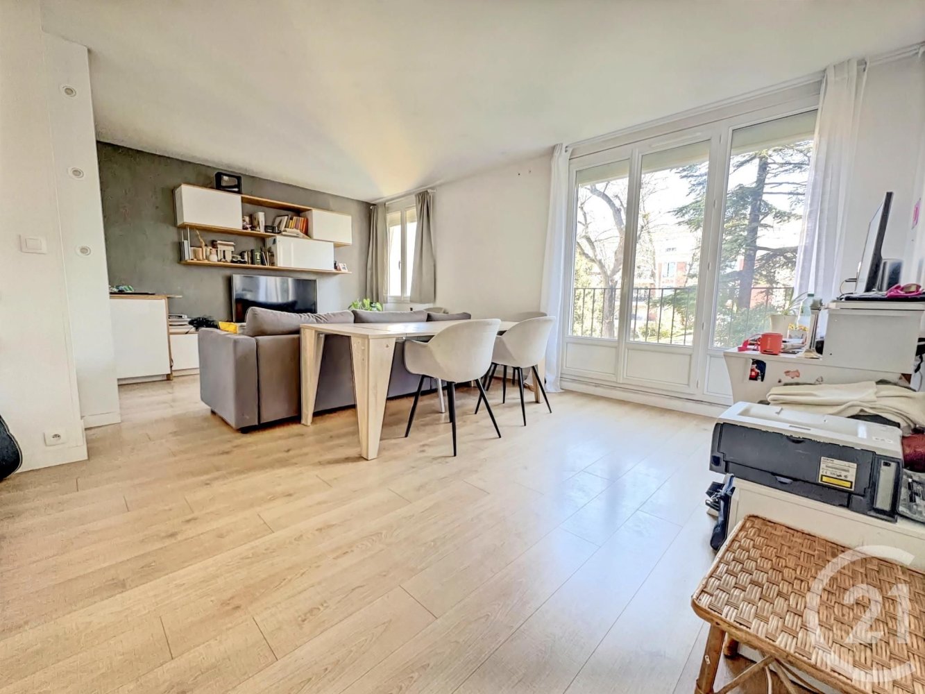 2 bedrooms Apartment in Bougival, France No. 130894