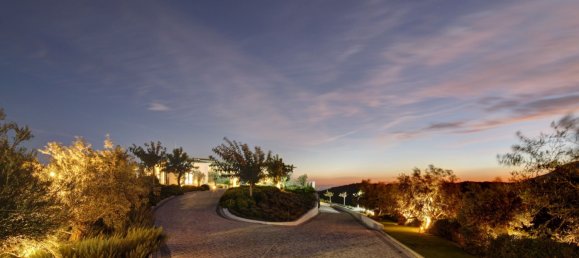 5 bedrooms Villa in Benahavis, Spain No. 121322 19