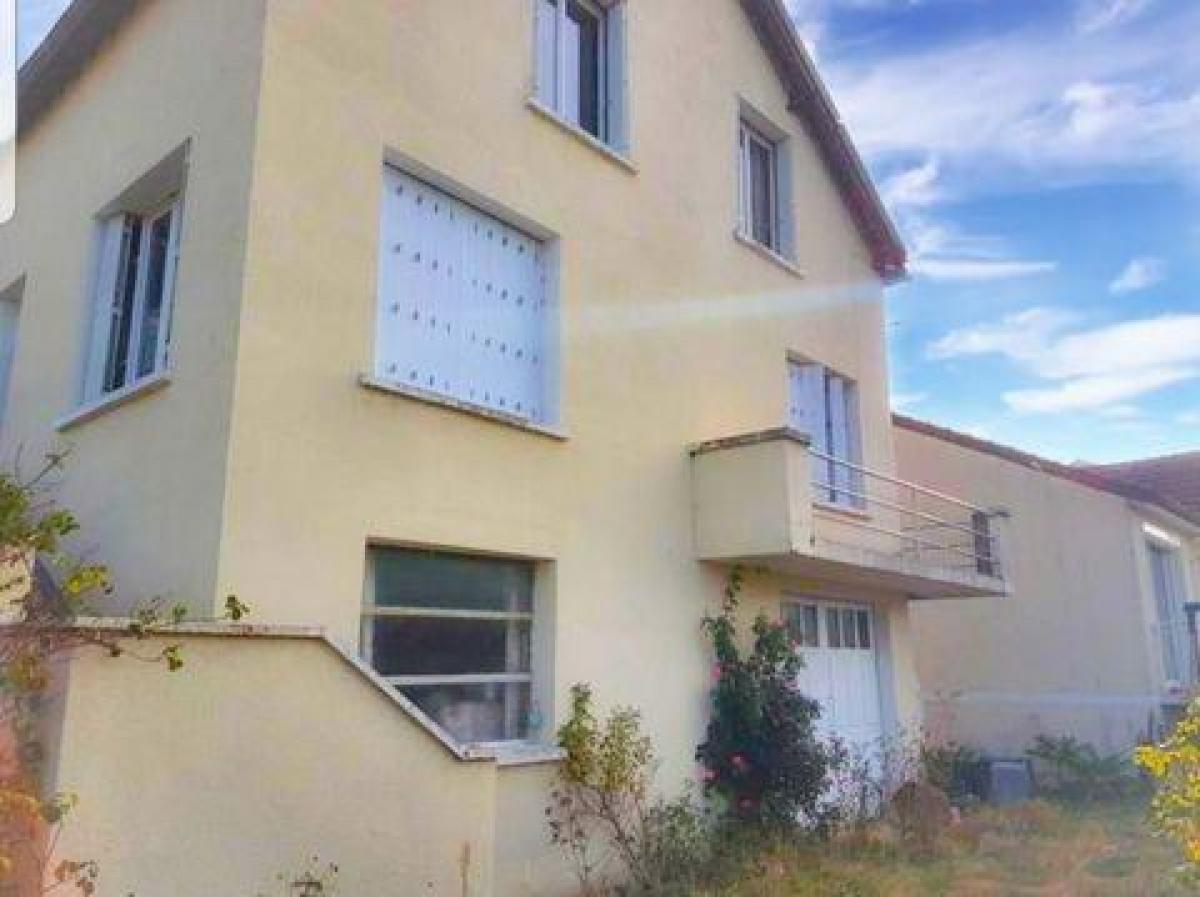 Дом с 5 спальнями в Санс, Франция № 2460