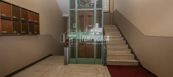 Квартира с 2 комнатами в Модена, Италия № 152466 18