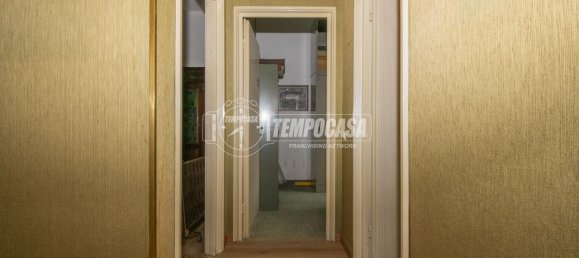 Квартира с 2 комнатами в Модена, Италия № 152466 5