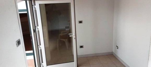 15غرفة شقة في Livorno, Italy رقم 222851 8