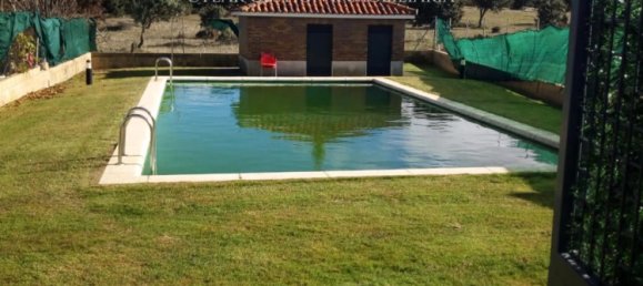 Adosado de 5 dormitorios en Carrascal de Barregas, Spain No. 115040 10