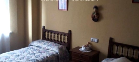 Adosado de 5 dormitorios en Carrascal de Barregas, Spain No. 115040 23